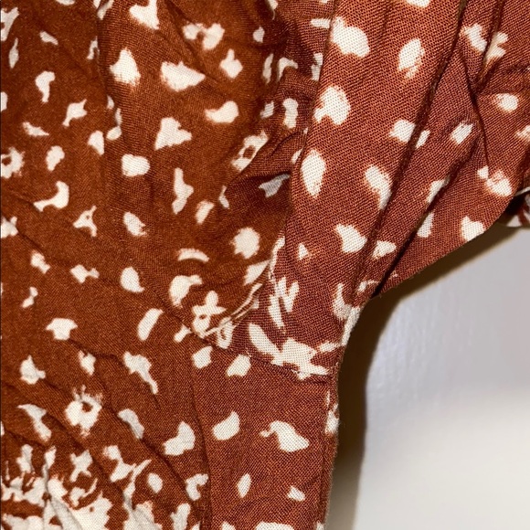 Knox Rose XS Loft Brown White Patterned Blouse - Picture 9 of 14